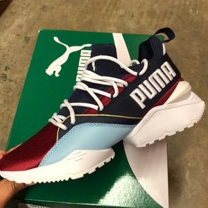 Women’s Puma MUSE